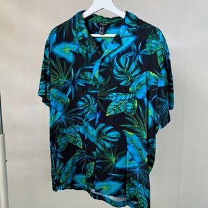 Forever 21 Floral Short Sleeve Shirt